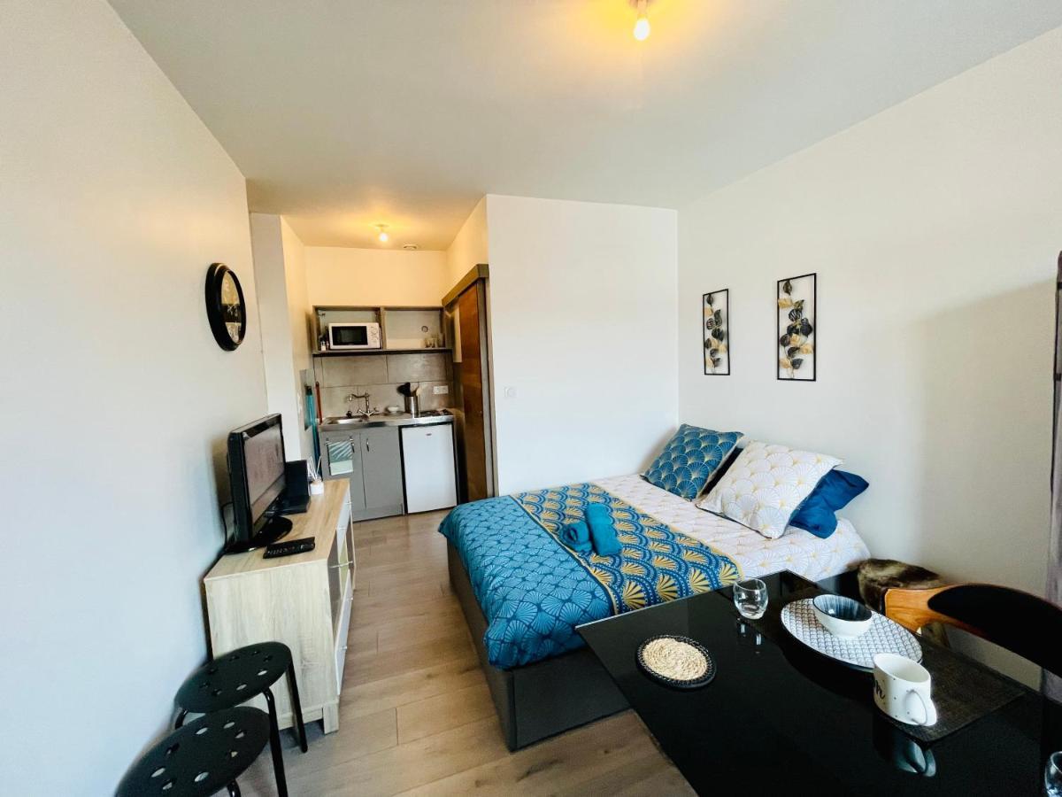 La Belcombe Apartment Sainte-Colombe  Exterior foto