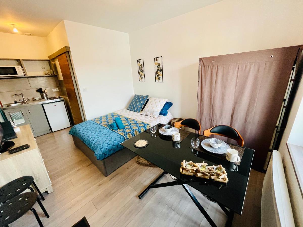 La Belcombe Apartment Sainte-Colombe  Exterior foto