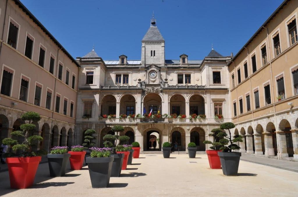 La Belcombe Apartment Sainte-Colombe  Exterior foto